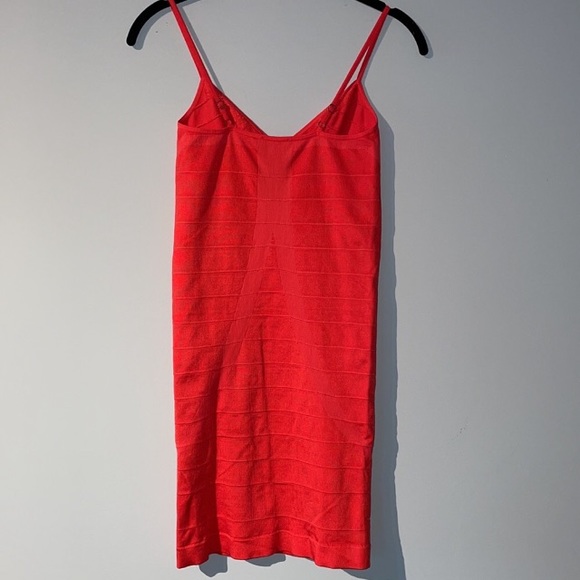 BEBE Red Shinny Seamless Mini Dress Ribbed & Bandage Detail Adj Spaghetti Strap - Picture 12 of 12